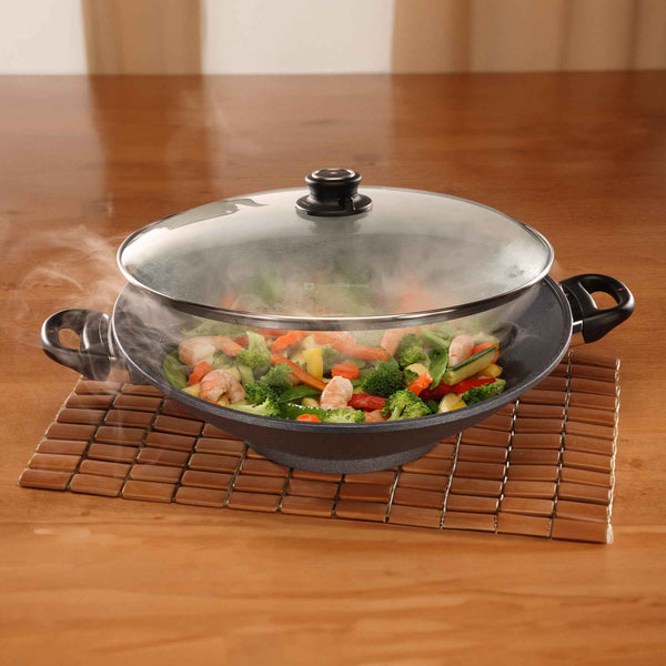 HD Nonstick Wok with Glass Lid | Made in Switzerland