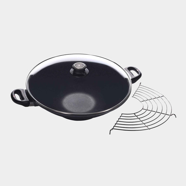 HD Nonstick Wok with Glass Lid - Induction | Made in Switzerland