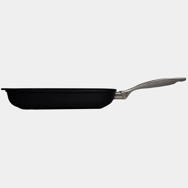 CXD DOU Ceramic Nonstick Square Grill Pan - 11" x 11" (28 cm x 28 cm) | Made in Switzerland
