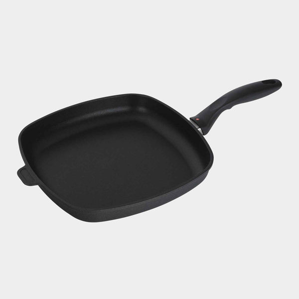 XD Nonstick 11" x 11" Square Fry Pan | Made in Switzerland