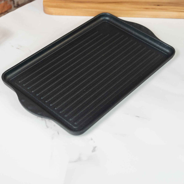 XD Nonstick 17" x 11" Double-Burner Grill | Made in Switzerland