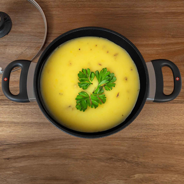 XD Nonstick Casserole with Glass Lid | Made in Switzerland