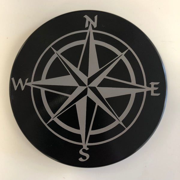 Compass hitch cover, black round plate with silver compass rose design