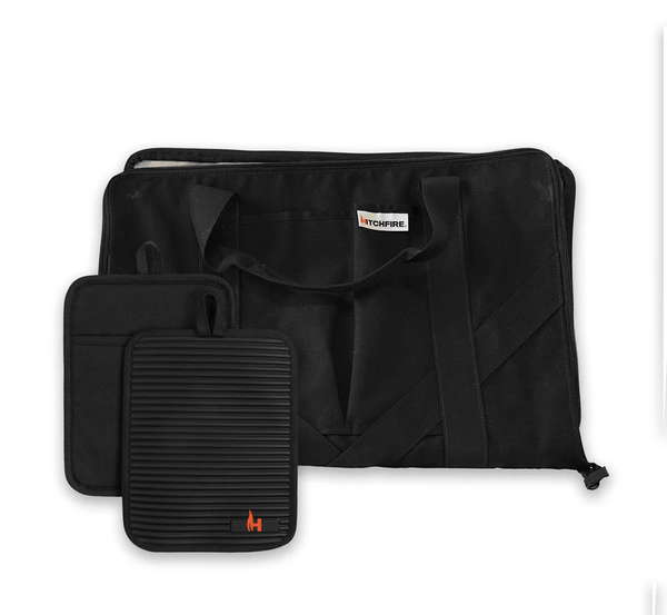 Heat resistant carrying case with front storage pouch and ribbed pad
