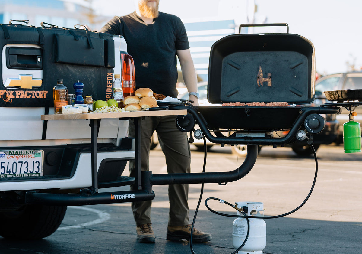 HitchFire swing arm mounted to a truck receiver